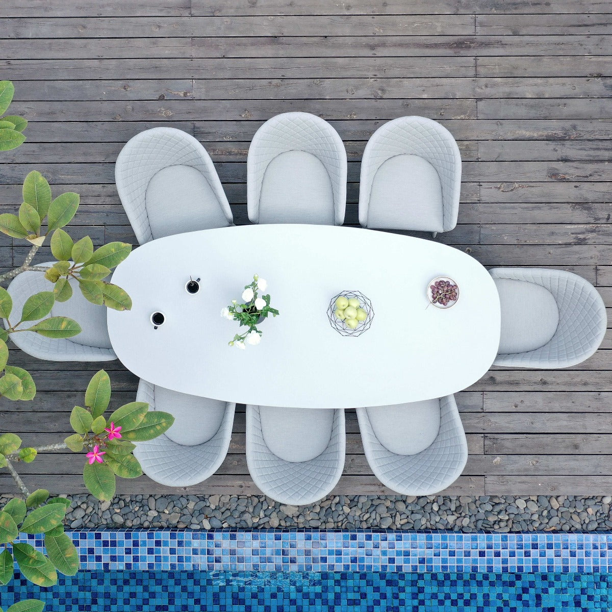 Ambition 8 Seat Oval Dining Set in Lead Chine