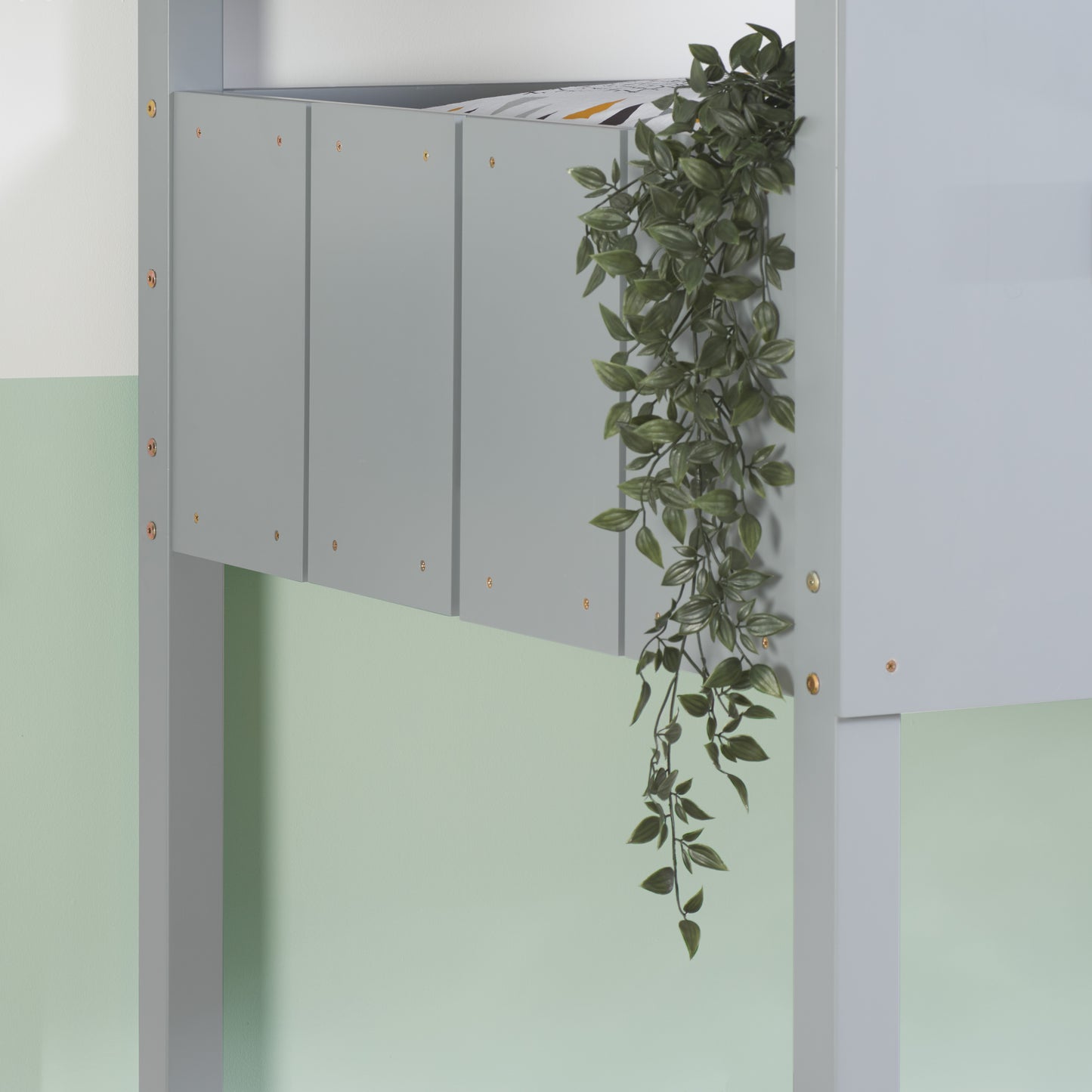 Safari Bunk Bed - Imaginative and Playful Space for Kids in White or Grey